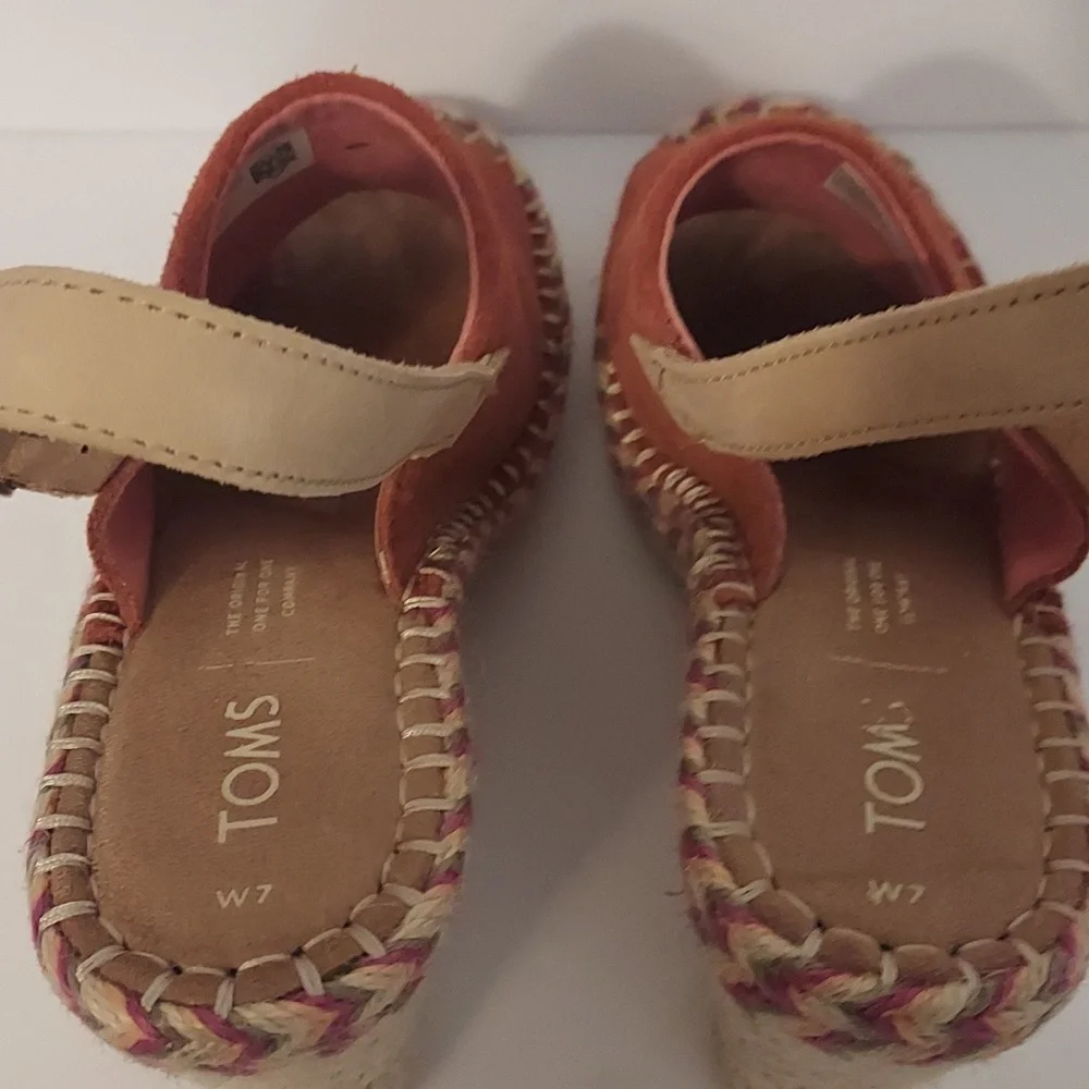 Toms Wedge Sandal Espadrille Monica Orange Suede Size 7